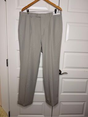 Louis Raphael Men's Dress Pants - Light Gray 38x32